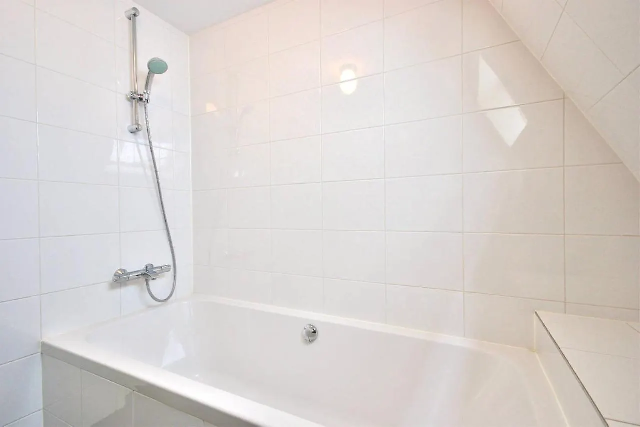 2 Bedroom City Center Terrace アムステルダム アパート