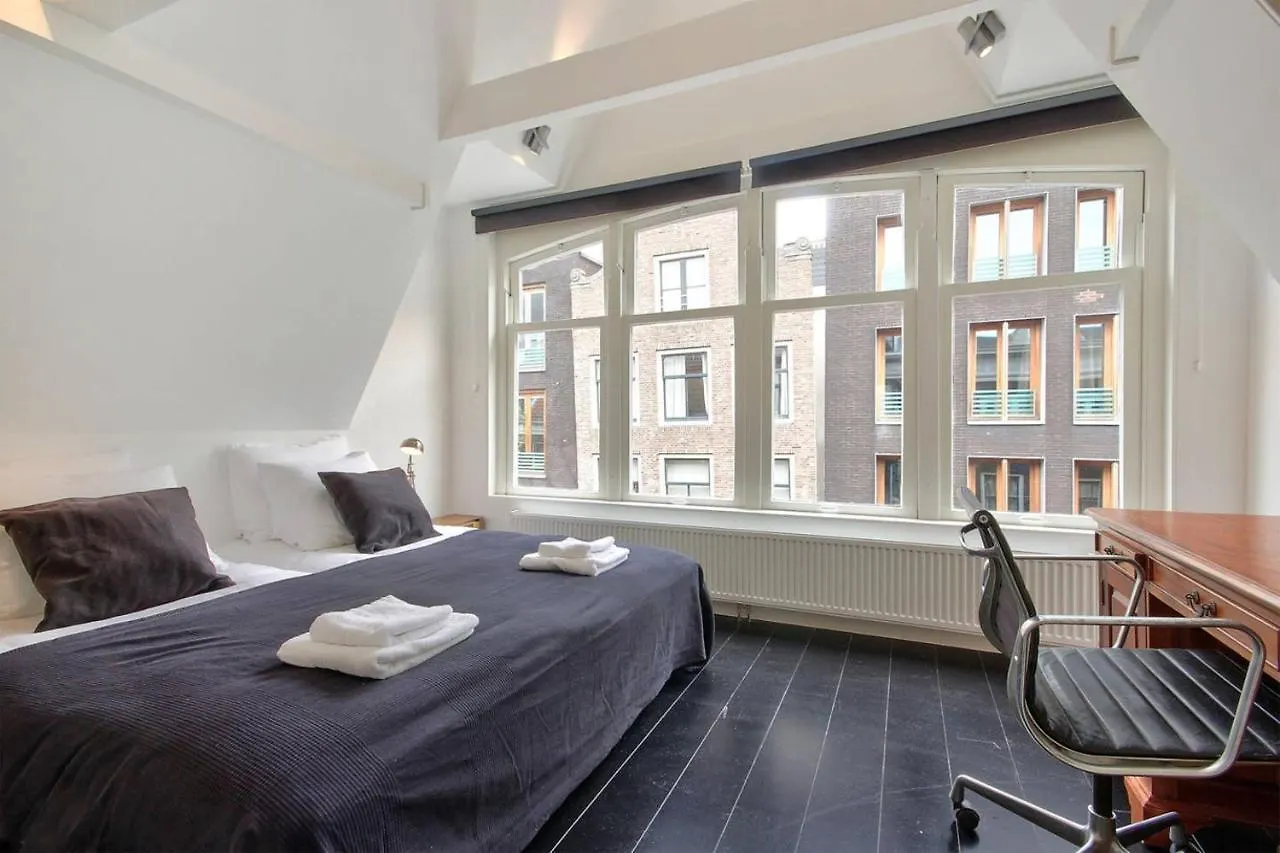 2 Bedroom City Center Terrace アムステルダム