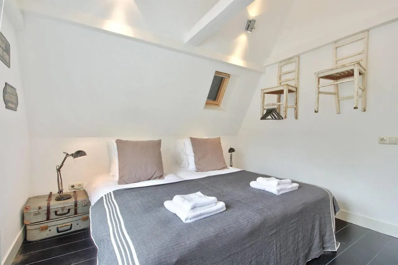 アパート 2 Bedroom City Center Terrace アムステルダム